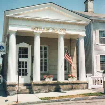 Ocean Bank, Cannon Square