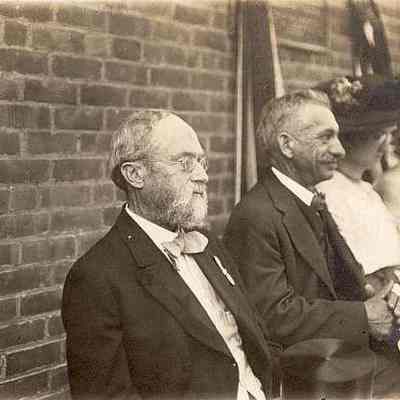 Gov. Baldwin and Cornelius Crandall at Plaque dedication, Atwood Machine Co., Water Street, Stonington CT