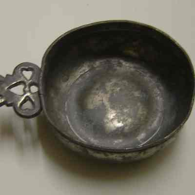 Porringer