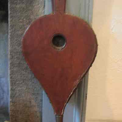 Bellows