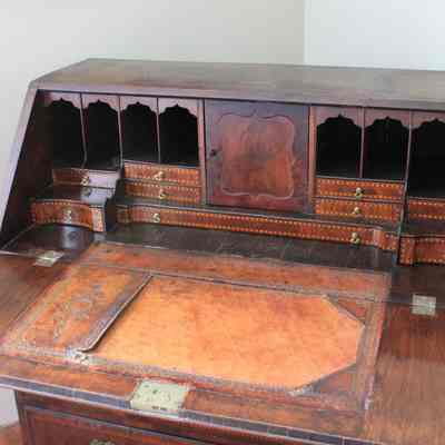 desk