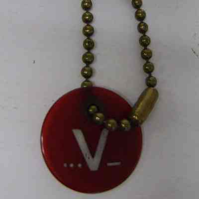 V ...- Keychain