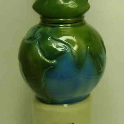 Amvets Stein: Rear
