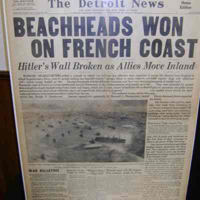 Detroit News front page 6/6/1944 D-Day
