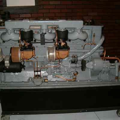 Hudson Invader 168 Engine