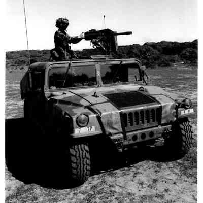 M1025 with Mk19