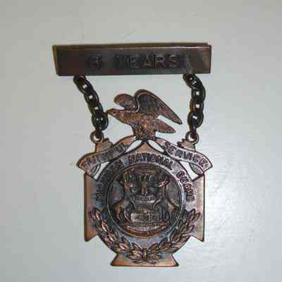 MING 6 year service medal