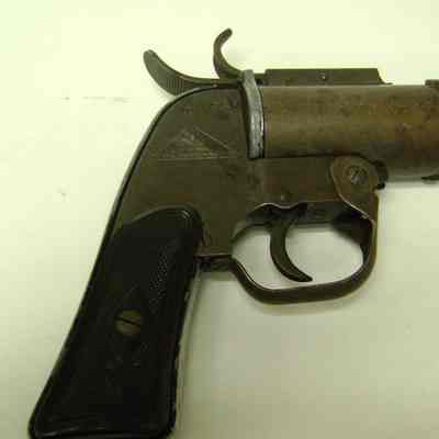 Flare Pistol, Type AN-M8
