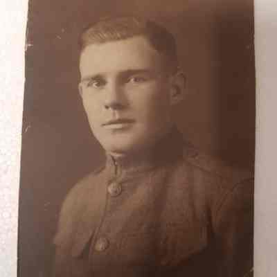 Photo of Lee Alfred Charland in WWi Uniform