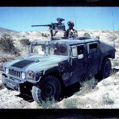 M1025