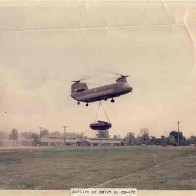 Airlift of XM729 by CH47C
