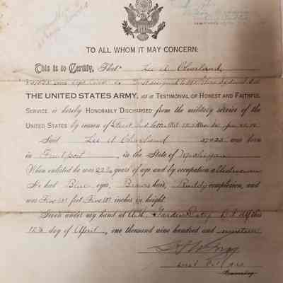 Lee A. Charland Discharge certificate