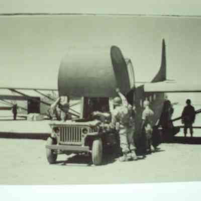 Ford Postcard Waco CG4 / Pack Howitzer