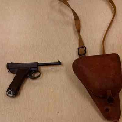 Japanese Type 14 Pistol & Holster