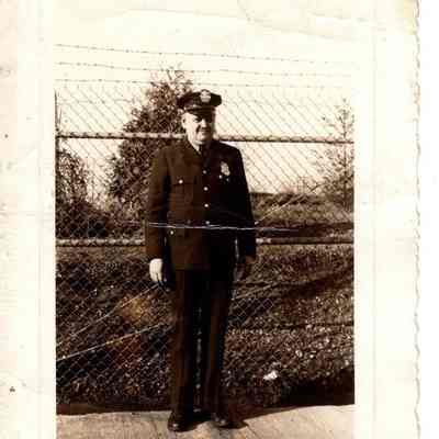 Walton Merle Edwards Auxiliary Military Police Photo