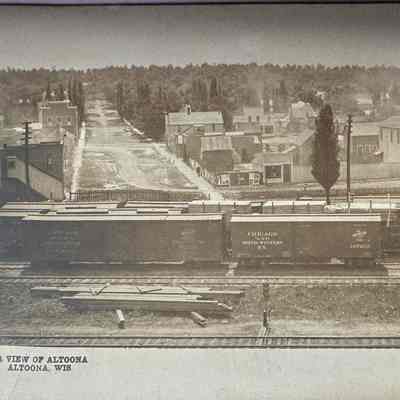 Picture of Altoona from railroad yard