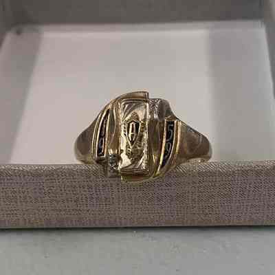 AHS Class Ring