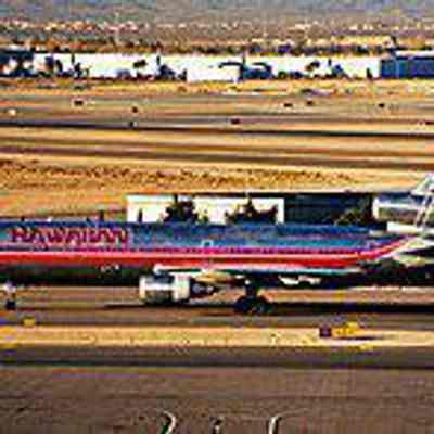 For reference only: Hawaiian introduced the McDonnell Douglas DC-10 to replace its Lockheed L-1011 TriStar jets