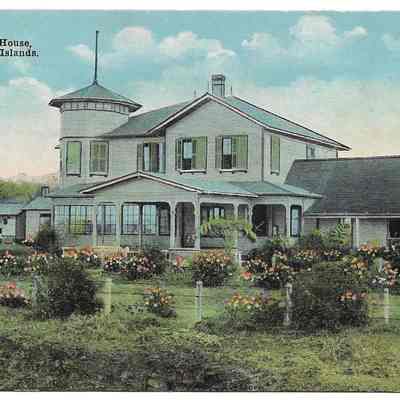 Volcano House