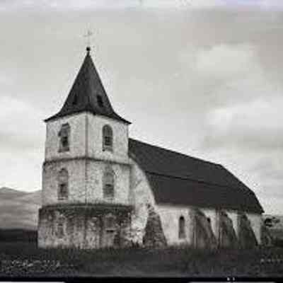 For reference only: In 1840 a small Catholic community, gathering along the banks of a stream on Oahu, established the Waialua Catholic Mission.  On May 8, 1853, Over 160 years ago, the people and frrends of the Waialua Catholic Mission built the first Roman Catholic Church in the North Shore area.