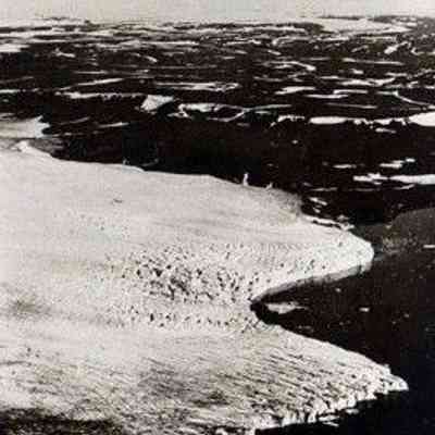 For reference only: Novaya Semlya, seen from the Graf Zeppelin