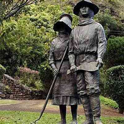 For reference only: Bronze statue of Japanese sugarcane workers erected in 1985 on the centennial anniversary of the first Japanese immigration to Hawaii in 1885.