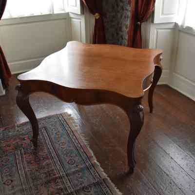 Parlour Table