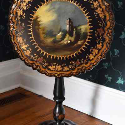 Tilt Top Table