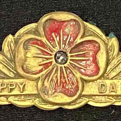 Poppy pin, gold, red & black enamel, reverse Melb, no pin attached