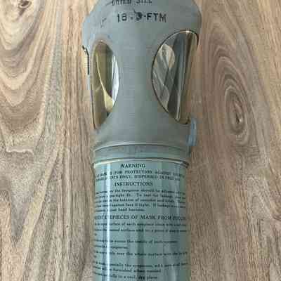 2023.75.1: Front view, clearly showing instructions and warning on filter can