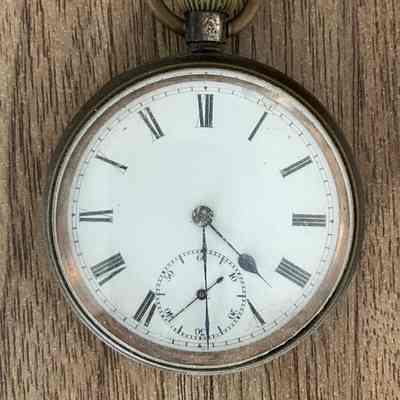 Pocket Watch in Tin