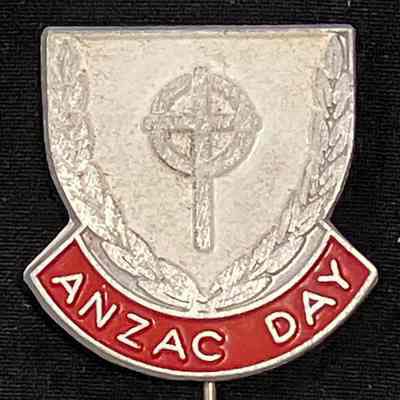 Anzac Day pin, metal, enamel red, reverse: Parkes, 50c