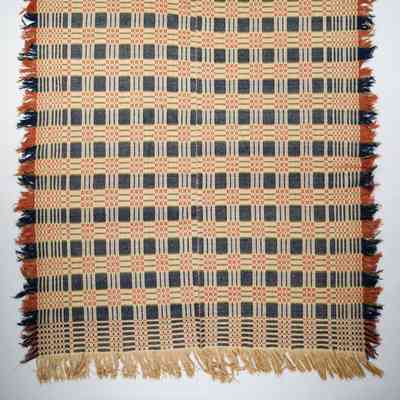 Geometric coverlet; point twill