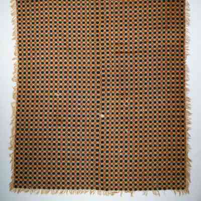 Geometric coverlet; overshot