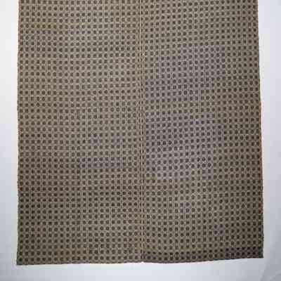 Geometric coverlet; overshot