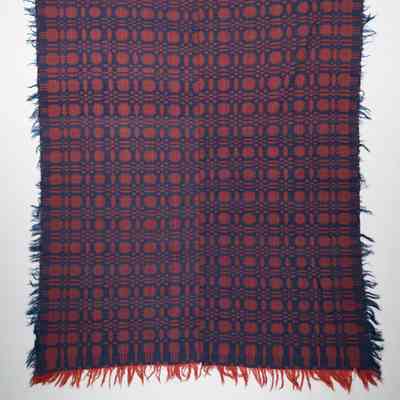 Geometric coverlet; block twill