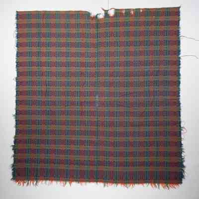 Geometric coverlet; block twill
