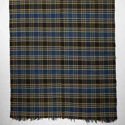 Geometric coverlet; twill