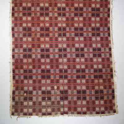 Geometric coverlet; overshot