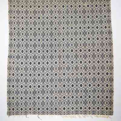 Geometric coverlet; multishaft floatwork