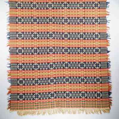 Coverlet, multishaft floatwork