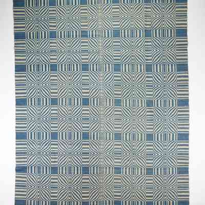 Geometric coverlet, overshot