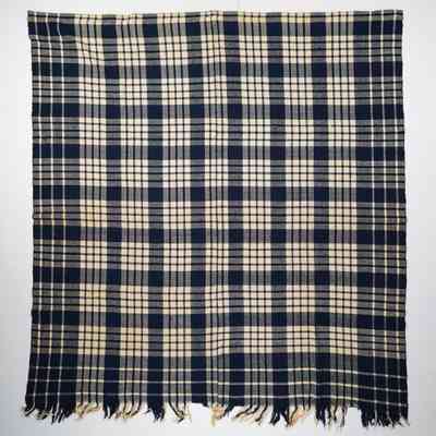Geometric coverlet; twill