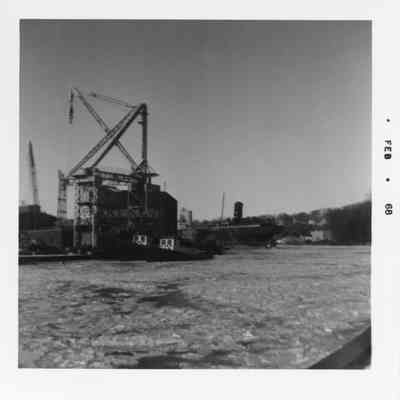 Tugs Reiss and Green Bay with Steamer Cadillac in back 1968