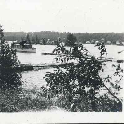 Dream Girl docked at Hen Island Harbor 1917
