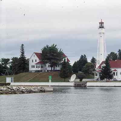 Sturgeon Bay Canal Station