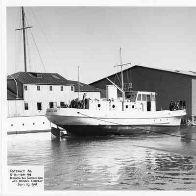 L-92 docked September 19, 1941