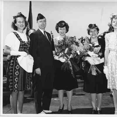 Suzane Smith, Mrs. Lawrence H. Smith, Patsy Smith