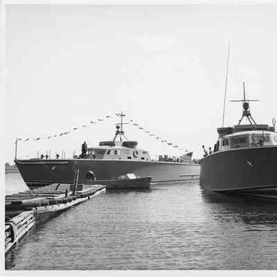 P-571 in water at Peterson Boat Works July 15, 1944