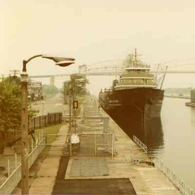 Freighter Cliffs Victory at Soo Locks June 1981